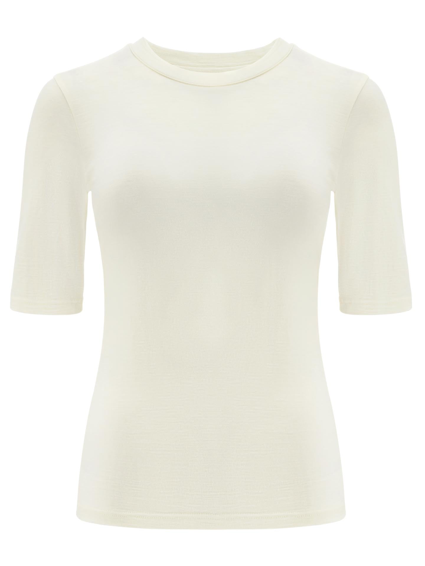 The Sno Merino Base Layer Tee Women Off White by We Norwegians is a plain, short-sleeved T-shirt made from odor-resistant merino wool. It features a high round neckline and fitted design, making it an ideal baselayer for versatile styling.