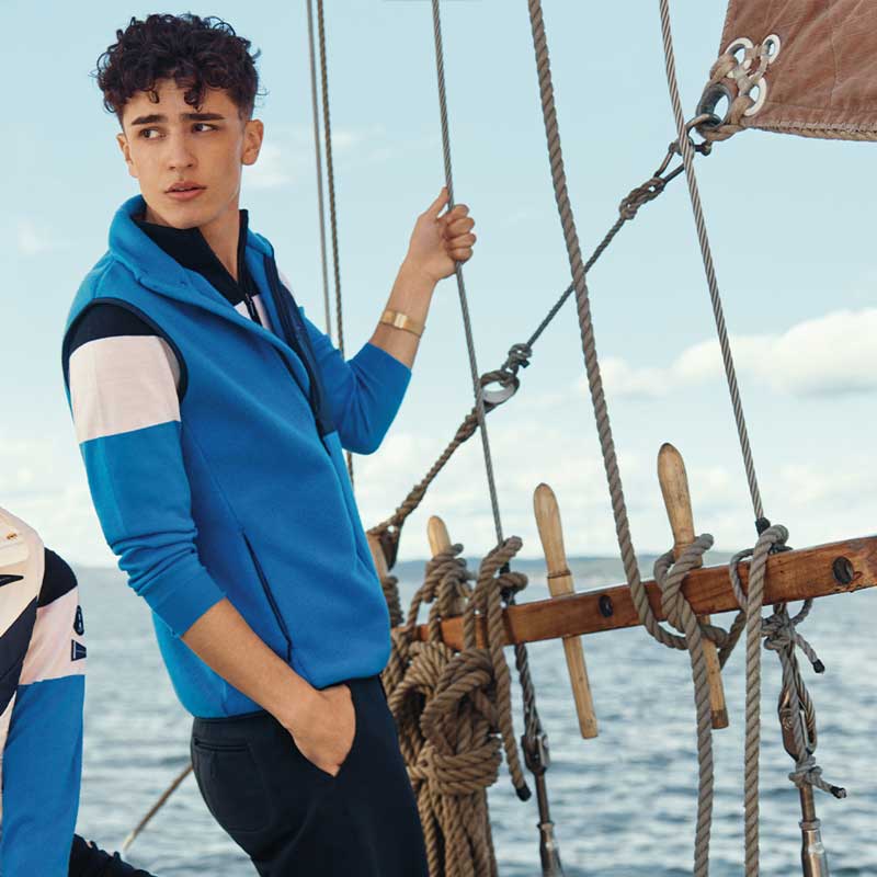 Faerder Vest Men Blue