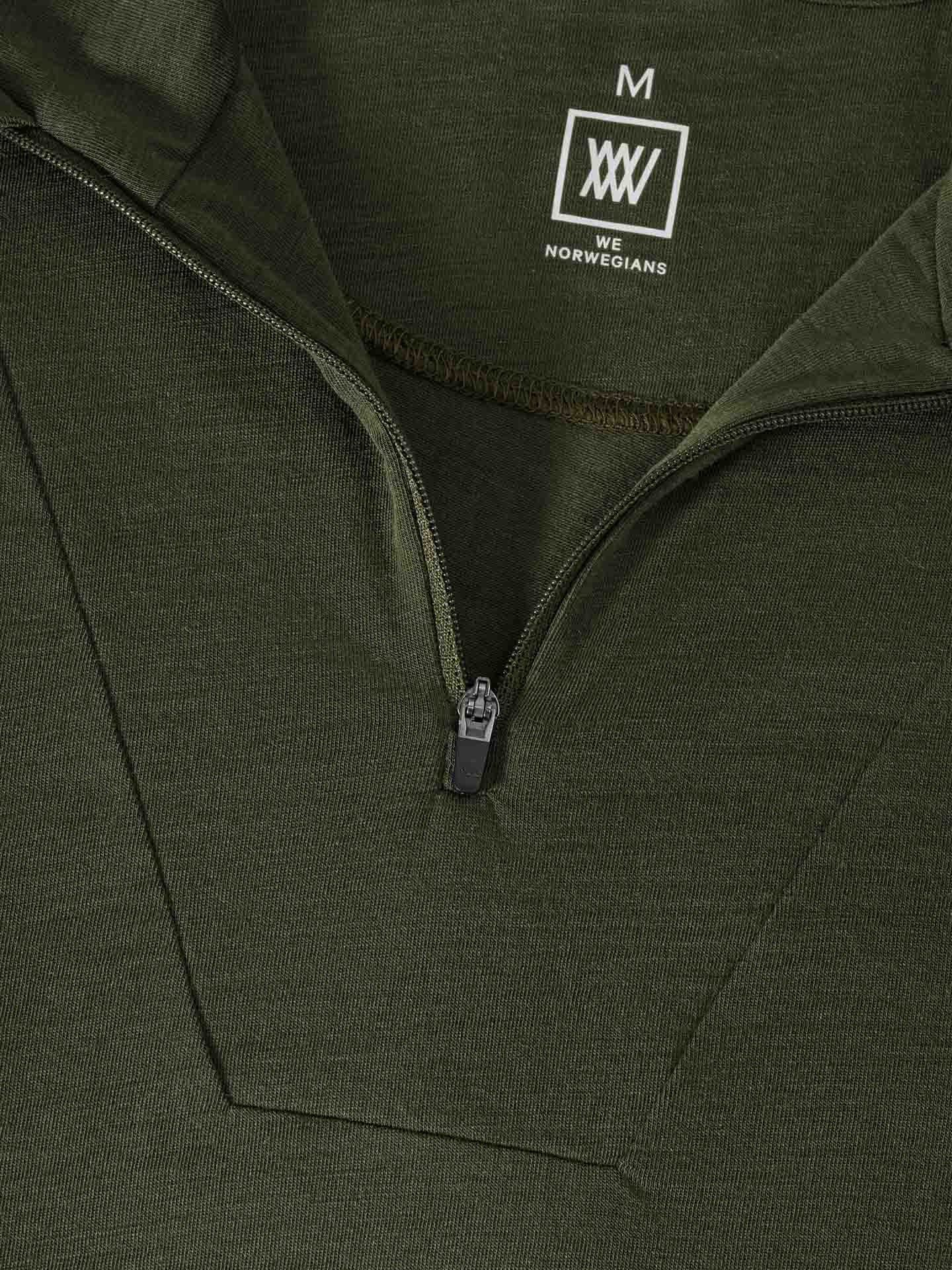 Dark green base outlet layer