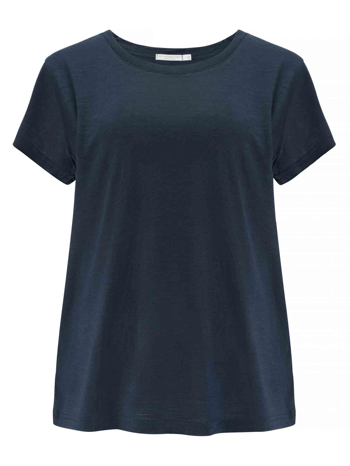 The Base One Favorite Tee Women by We Norwegians is a plain navy blue short-sleeved T-shirt with a crew neckline and boxy fit. Made from soft fabric, this favorite tee is displayed against a white background.