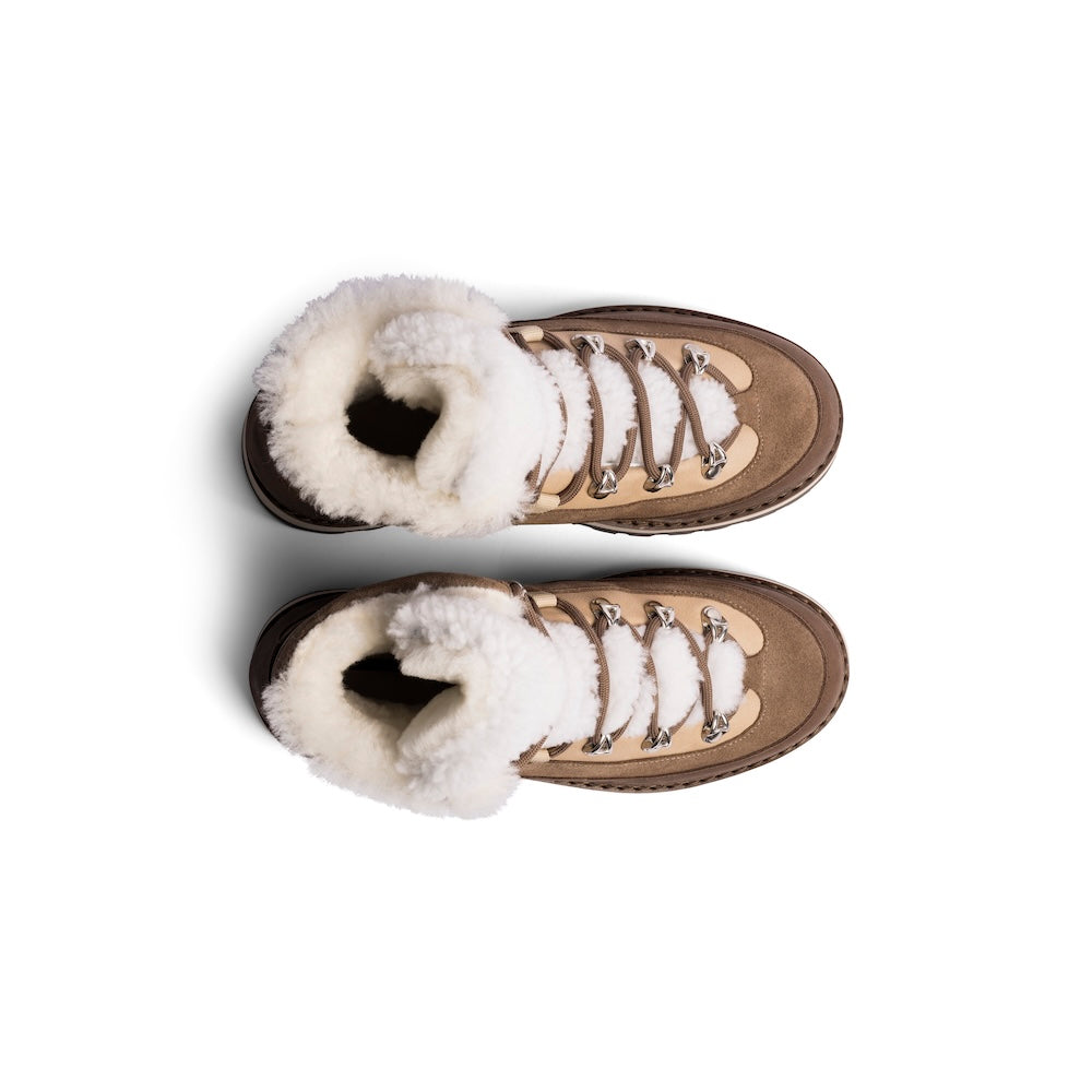 Mono x We Norwegians | FW25| Brown winter/ hiking boots with shearling wool lining on a white background